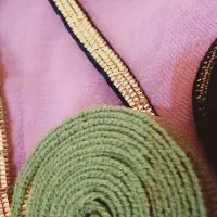 وعدو و زری بافتنی