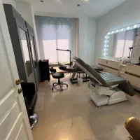 کلیه وسایل سالن زیبایی زنانه به صورت توافقی|آرایشگاه و سالن‌های زیبایی|تهران, هروی|دیوار