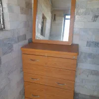 دراور با آینه ومیز تلویزیون