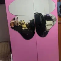 کمد و میز آرایشی ست