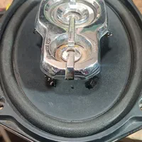 تعمیرات باند ماشین و..بلوتوث پخش ماشین.دزگیر .Gps