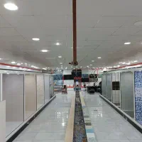 فروشنده جهت دفتر کاشی