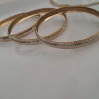 مقداری طلا ۱۳۰ بالای تابلو|جواهرات|قم, چهل درخت‎|دیوار