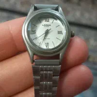 ساعت مچی زنانه|ساعت|آران و بیدگل, |دیوار