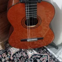 گیتار یاماها C70