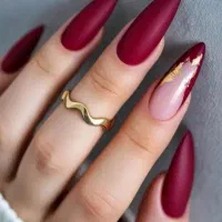 کاشت تخصصی ناخن