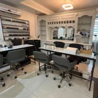 اجاره میز ناخن و تخت مژه