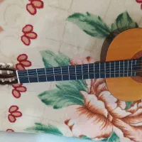 yamaha c40|گیتار، بیس، امپلیفایر|ملارد, |دیوار