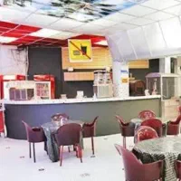 فروشنده بوفه استخر آقا