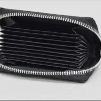 مدارک گم شده بنام احمد وحیدی