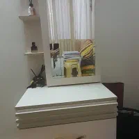 میزآرایش وکتابخانه درحدنو