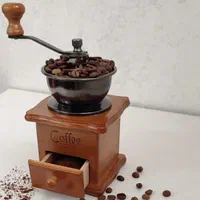 آسیاب قهوه خردکن دستی پایه چوبی|قوری، کتری، قهوه‌ساز دستی|تهران, تهرانپارس غربی|دیوار