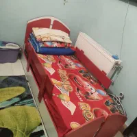 تخت و کمد کودک