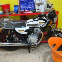 فروش موتور سیکلت همتاز 200