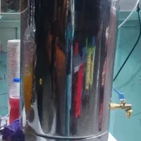 یک عدد سماور برقی 25لیتری در حدنو کاملا سالم وبراق