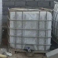 تانکر آب و پالت چوبی و بلوک پازلی