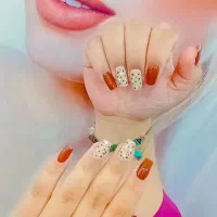 جشنواره تخفیف اموزش ناخن ب مدت محدود وترمیم ۳۰۰