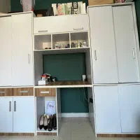 کمد لباس و کتابخانه ونیز کامپیوتر وجاکفشی