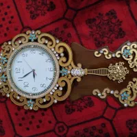 ساعت دیواری