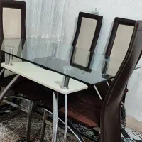 میز ناهارخوری