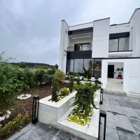 ویلای-مدرن-ویو-بینظیر-جنگل-با-استخر-روی-روف