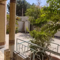 اجاره ویلایی حیاط دار بزرگ|اجارهٔ خانه و ویلا|فولادشهر, A1|دیوار