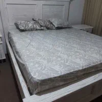 فروش تخت وپاتختی