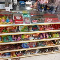 یخچال کالباس بر ترازو قفسه رگال کانتر پیشخوان