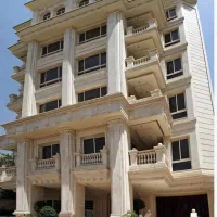 ویلایی-230متری-جنوبی-شیک-توس-75-حاشیه7نیم-77-79