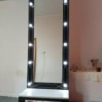 آیینه گریم و کنسول هایگلاس