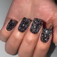 کاشت ناخن در منظریه فقط ۲۱۸به مناسبت یلدا|خدمات آرایشگری و زیبایی|رشت, منظریه|دیوار