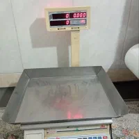 ترازو 70 کیلویی محک