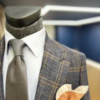 فروشنده پوشاک مردانه