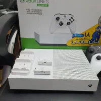 Xbox one s 1tb دو دسه دیجیتال فول گیم نو|کنسول، بازی ویدئویی و آنلاین|کرج, خرمدشت|دیوار