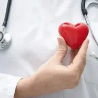 ویزیت در منزل  و آنلاین توسط پزشک