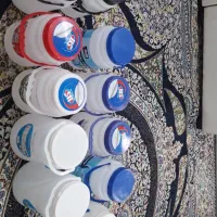 چند عدد دبه ماست پلاستیکی