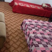 سوئیت.مسافرخانه امید..ساعتی ندارم|اجارهٔ کوتاهمدت آپارتمان و سوئیت|آمل, |دیوار