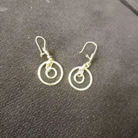 گوشواره در حد