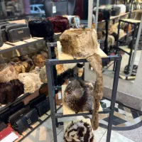 کلاه روسی خزدار دمدار کلاه پشمی کلاه پوست|لباس|تهران, شهید رجایی|دیوار