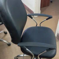حراج کلیه لوازم اداری و وسایل دفتر اداری میز صندلی