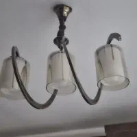 لوستر سه شعله شیک و تمیز|لوستر و چراغ آویز|اصفهان, شفق|دیوار