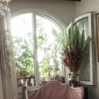 یک عدد پنجره دو جداره مشابه نو