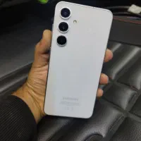 گوشی s24 Fe خیلی تمیز نو/ با شارژر اصلی