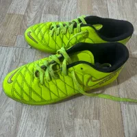 کفش فوتبالی سایز ۳۵