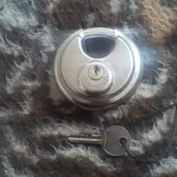 قفل قدیمی هاردند