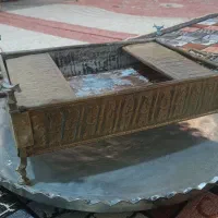 منقل و سینی مسی قدیمی و سنگین|کلکسیون اشیاء عتیقه|کرمانشاه, |دیوار