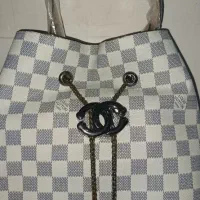 کیف نونوخارجی