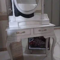آینه و میز آرایش
