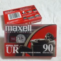 مکسل یو آر ساخت آمریکا ( نوار کاست )