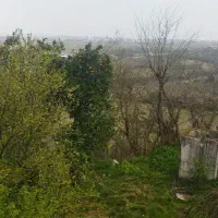 400متر زمین مسکونی تک برگ